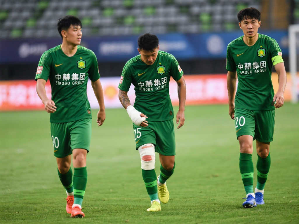 国安官方通报:韩佳奇左膝受伤,斯帕吉奇与达万肌肉拉伤 国安官方通报:韩佳奇左膝受伤,斯帕吉奇与达万肌肉拉伤